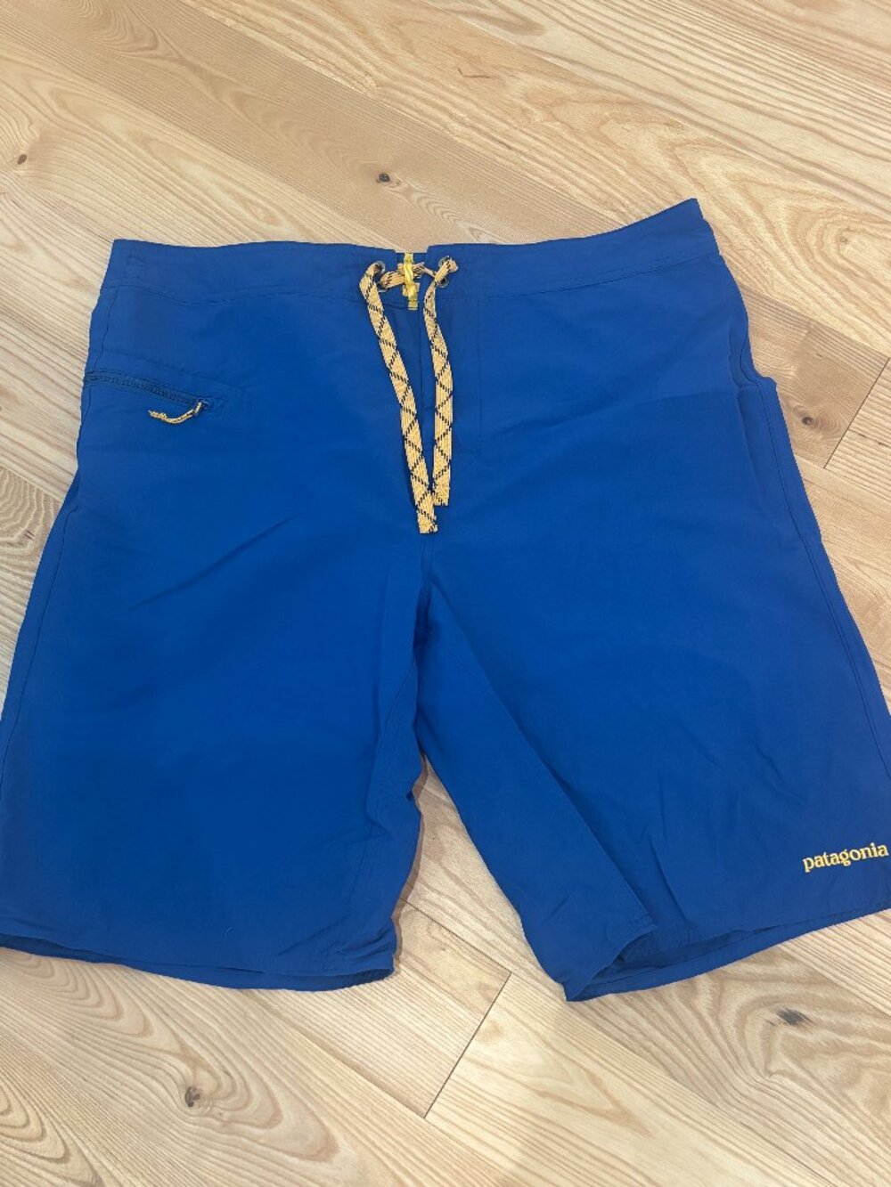 Blue Men's Patagonia Wavefarer Boardshorts | Men's 26